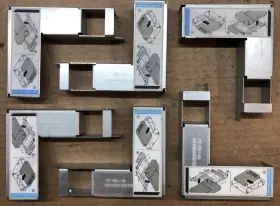 09w8c4 Dell Lot Of 6 2.5 Inch To 3.5 Adapter Sled For Server Hard Disk Tray M/n 09w8c4 Dell Lot Of 6 2.5 Inch To 3.5 Adapter Sled For Server Hard Disk Tray M/n