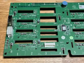 M05tm Dell F313f Poweredge T610 T710 T320 T420 T620 8-port 3.5 Inch Sas Backplane #3