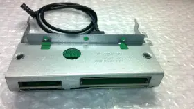 0yrm2d Dell Yrm2d Xps 8900 Desktop Genuine Card Reader Board