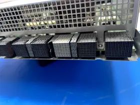 110-324-305b-06 Emc Vmax Service Processor Sp Vmax200 Without Memory And Cpu