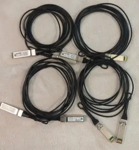 Fcbg110sd1c03 Finisar Lot Of Four Sfp Wire 10gb/s Active Optical Cable 3m