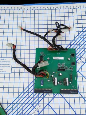 399787-001 Hp 379125-001 Ml370 G5 Power Supply Backplane 399787-001 Hp 379125-001 Ml370 G5 Power Supply Backplane