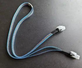 681908-001 Hp 663731-001 36 Position Straight Connector 0.93m Mini-sas Cable