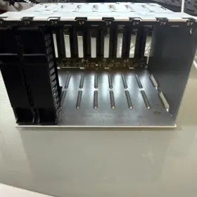 P26914-001 Hp U.2 Backplane And Cage Dl380/385 Gen10 10