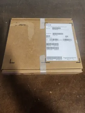 P06677-b21 Hpe Dl20 Gen10 Pemium Sff Odd Enablement Kit P06677-b21-brand New