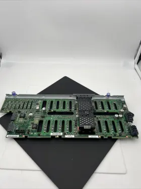 01dh384 Ibm Sas Backplane 18x Sff-3 Bays For Parts Or Not Working