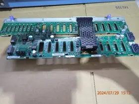 01em259 Ibm 01em258 18-bay Sas Sff-3 Backplane For 8286 #2