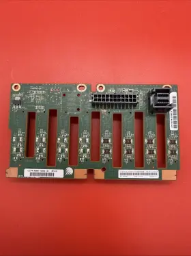 R0998-g0003-03 Ibm 01ym716 01ym717 8 Bay Backplane
