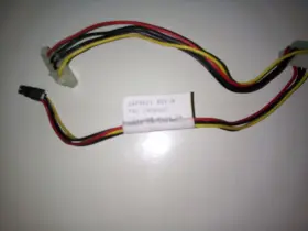 24p0622 Ibm Xseries 330 Server Cable Hdd 4-pin Power Fru