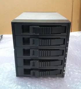 Istarusa 846813042666 Bpu-350hd-black 3 X 5.25 Inch To 5 3.5 2.5 12gb/s Hdd Ssd Hot-swap Rack