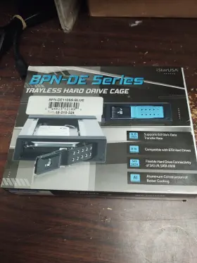 Bpn-de110ss-blue Istarusa Aluminum Trayless Hard Drive Cage