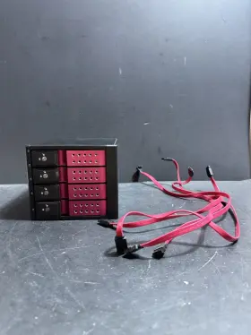 Bpn-de340hd-red Istarusa Trayless 3 X 5.25 Inch To 4 3.5 12gb/s Hdd Hot-swap Rack