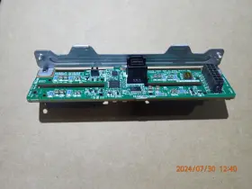 00fj755 Lenovo X3550 M5 2.5 Inch 4-bay Sff Hard Drive Backplane