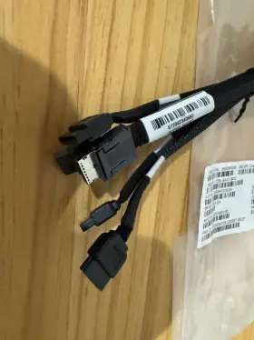Cbl-sast-0933 Supermicro The Enables Oculink X4 To 4 Sata For Storage Sff-8611 #3